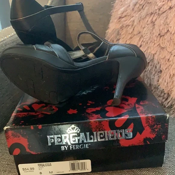 Fergaliciois black heels size 8 ankle strap , worn once - Picture 6 of 6